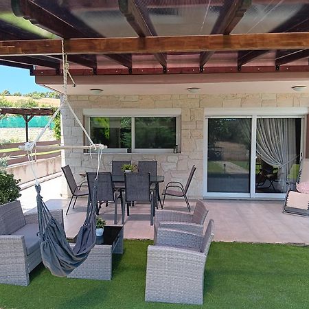 Sani Villa Perfect For Family Vacations מראה חיצוני תמונה
